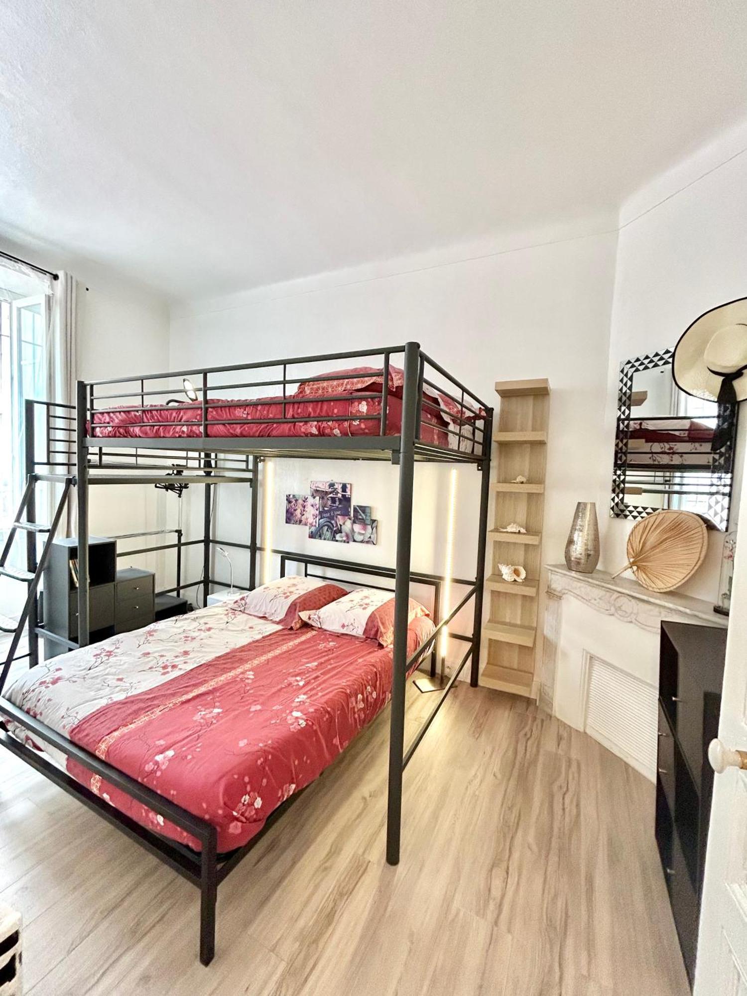 Amiral Courbet Apartment Juan-les-Pins Eksteriør billede