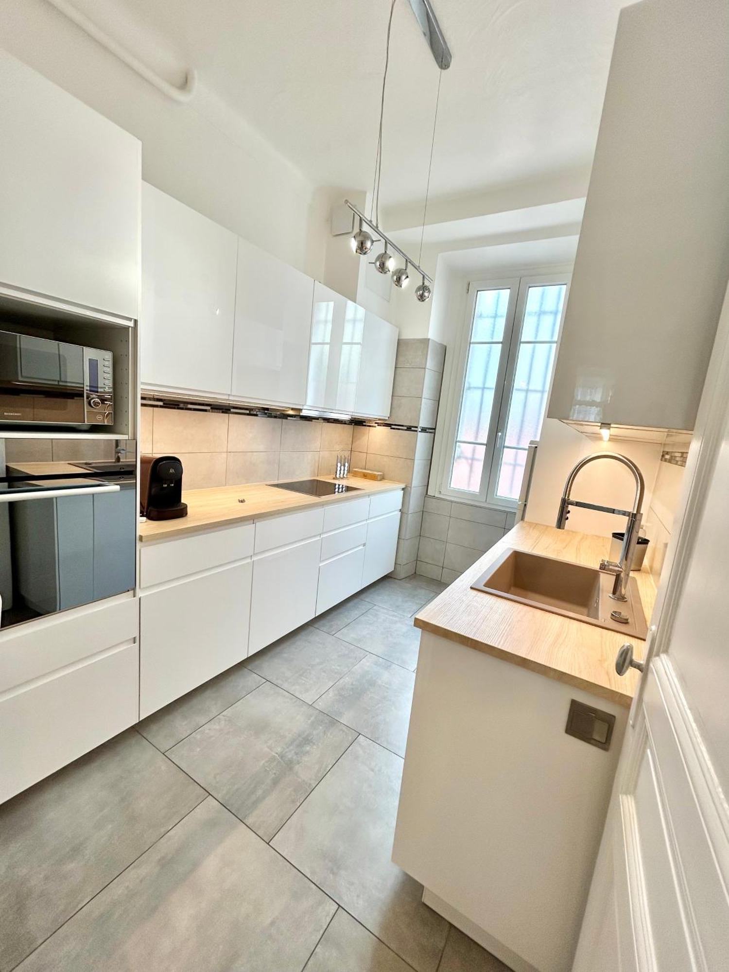 Amiral Courbet Apartment Juan-les-Pins Eksteriør billede
